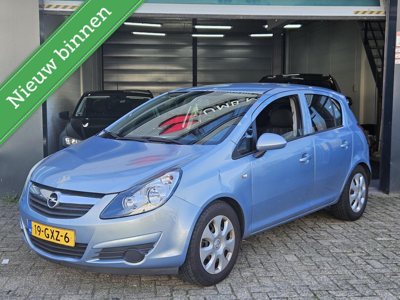 Opel Corsa - 1.2-16V Business Airco Cruisecontrol Rijdt Top - AutoWereld.nl