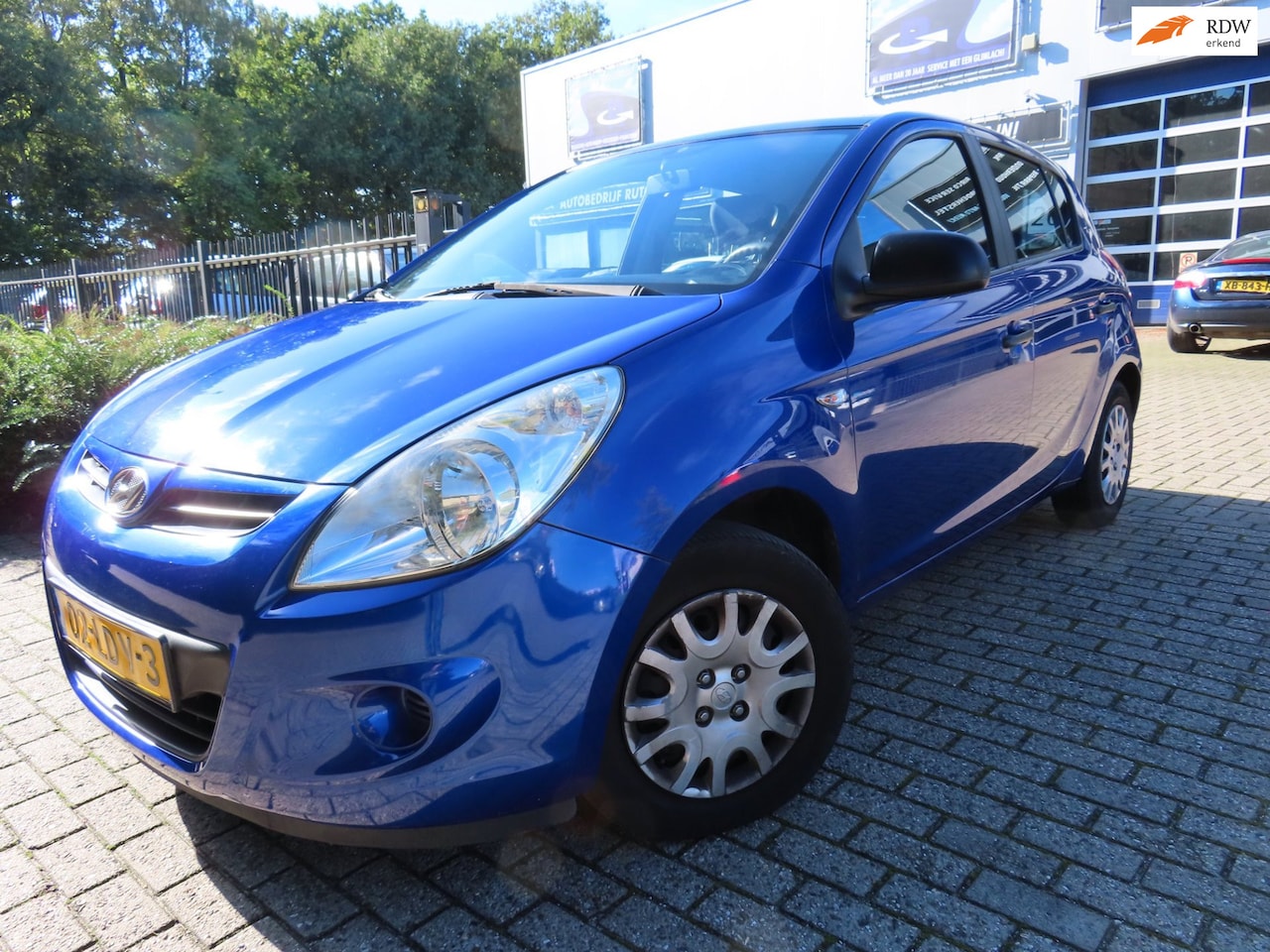 Hyundai i20 - 1.2i ActiveVersion Young 1.2i ActiveVersion Young - AutoWereld.nl