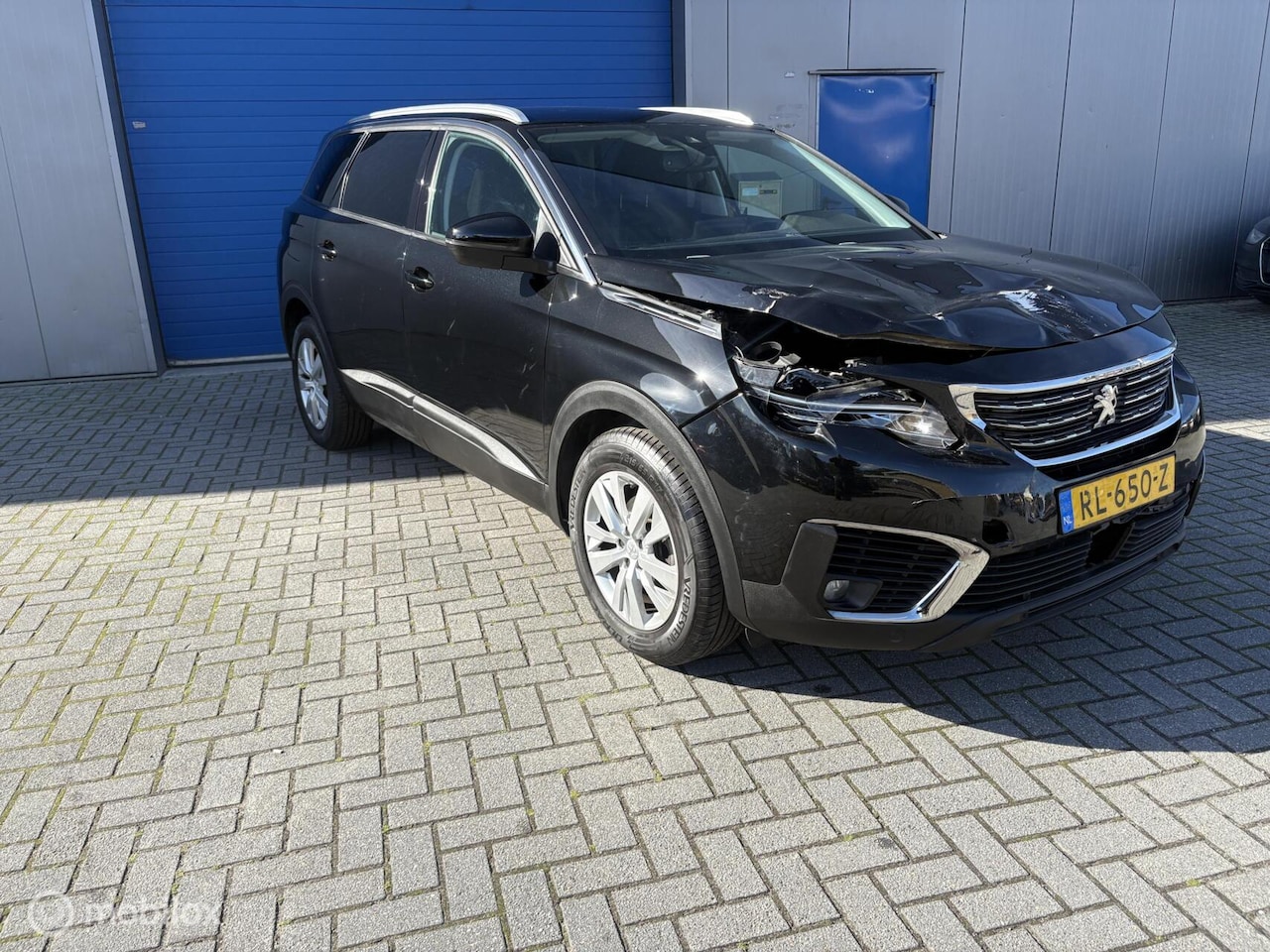 Peugeot 5008 - 1.2 PureTech Blue Lease Executive 1.2 PureTech Blue Lease Executive - AutoWereld.nl