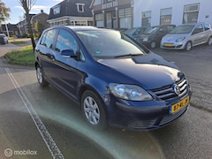 Volkswagen Golf - 1.6 FSI Comfortline