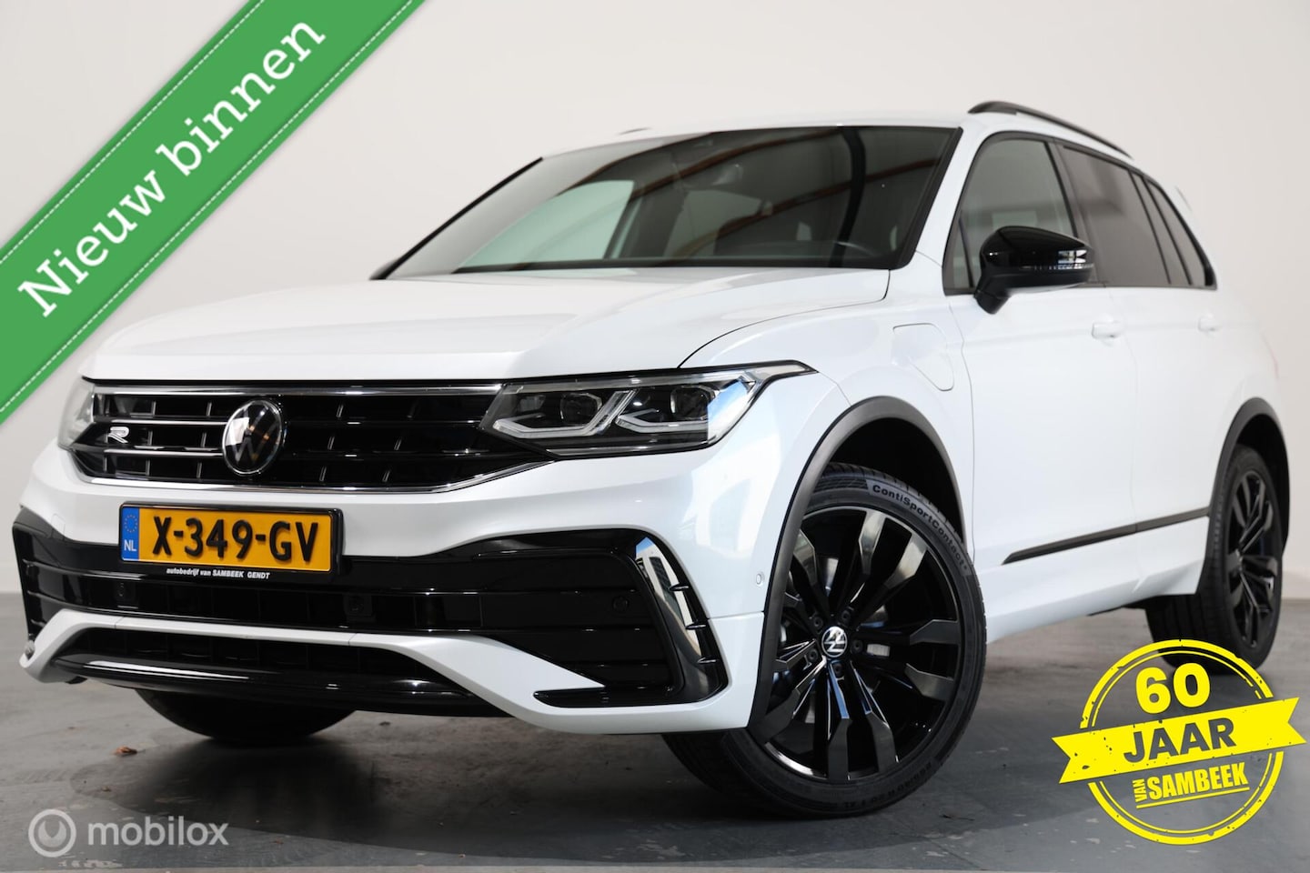 Volkswagen Tiguan - 1.4 TSI eHybrid R-Line Business+ - Pano - Stuur/Stoelverwarming - Trekhaak Elektrisch - Ca - AutoWereld.nl