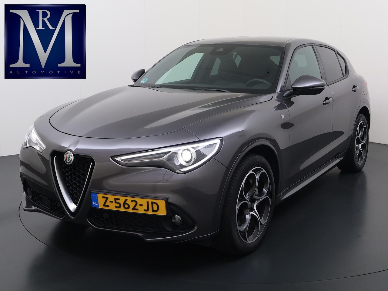 Alfa Romeo Stelvio - 2.2 JTD AWD Veloce Automaat | CAMERA| STOEL + STUURVERWARMING + MEMORY| KEY LESS ENTRY | L - AutoWereld.nl