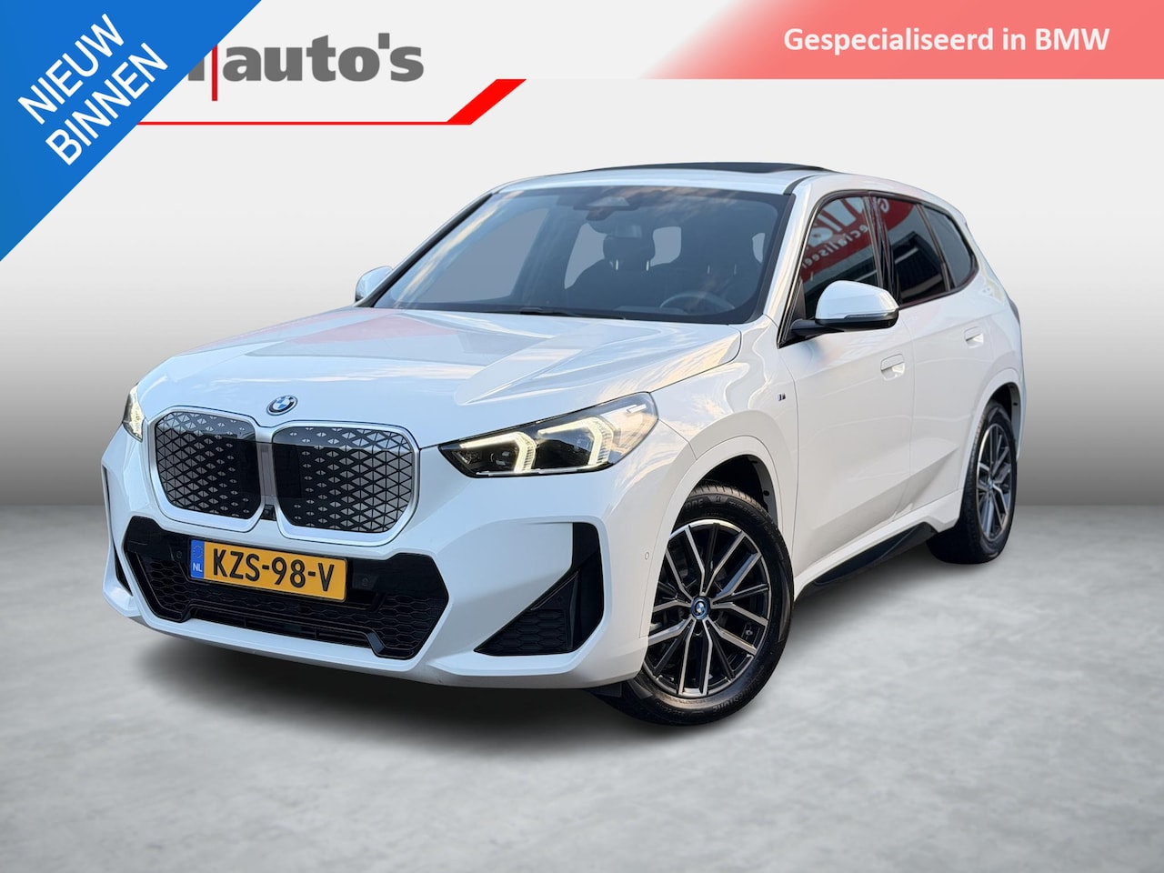 BMW iX1 - xDrive30 M-Sport Pano|HUD|Adaptief|Trekhaak Elekt. - AutoWereld.nl