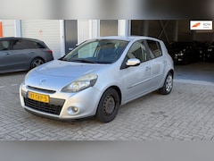 Renault Clio - 1.5 dCi Authentique 5Deurs - Airco - Cruise Control