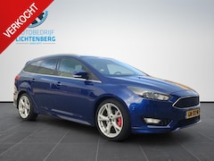 Ford Focus Wagon - 1.5 Titanium Edition Cruise / Navi / D.Riem Vervangen
