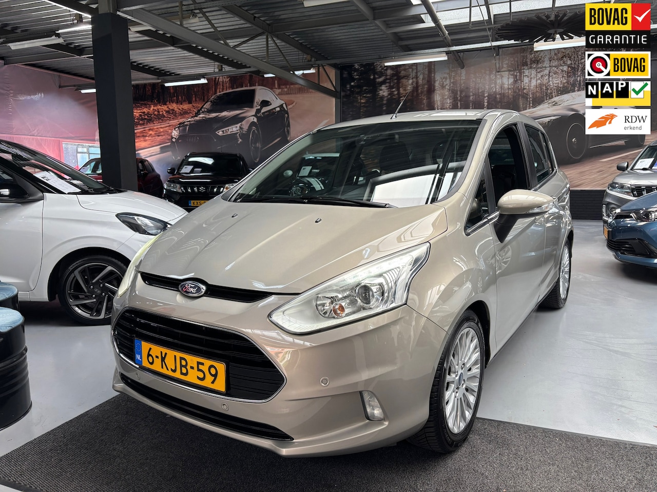 Ford B-Max - 1.6 TI-VCT Titanium / Camera / Trekhaak - AutoWereld.nl