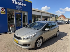 Kia Cee'd - 1.0 T-GDi Navigator