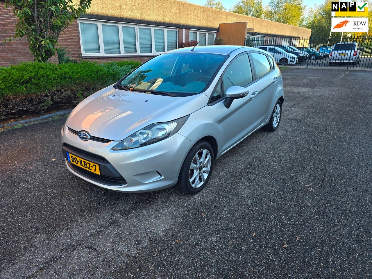 Ford Fiesta - 1.25 Limited Airco Boekjes Nap - AutoWereld.nl