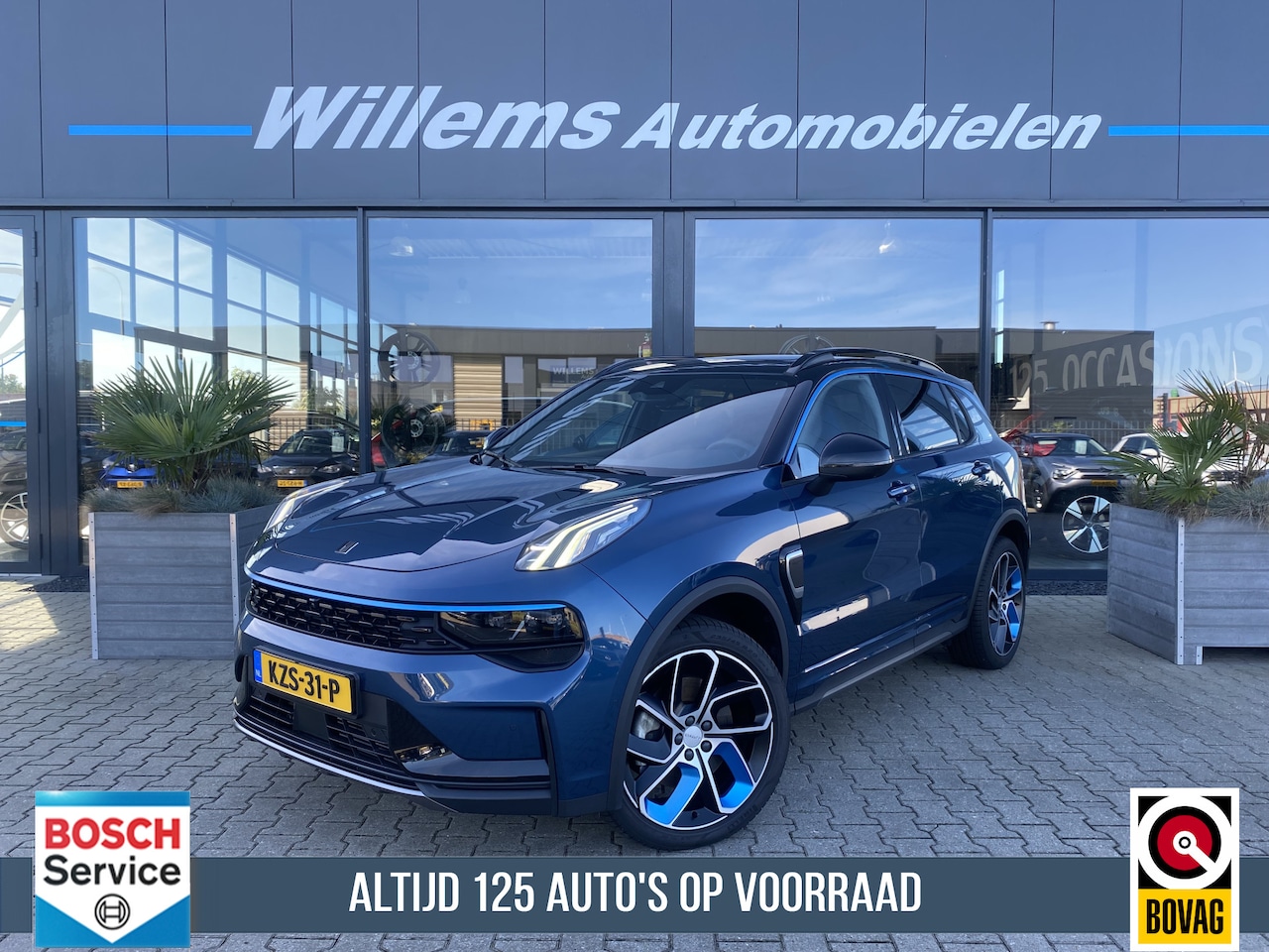Lynk & Co 01 - 1.5 Zwarte Hemel, App-Connect, 360' Camera & Panoramadak Verkooppijs = Inclusief Trekhaak - AutoWereld.nl