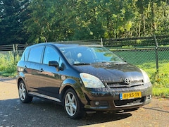 Toyota Verso - 1.6 VVT-i Dynamic /Trekhaak/Airco/