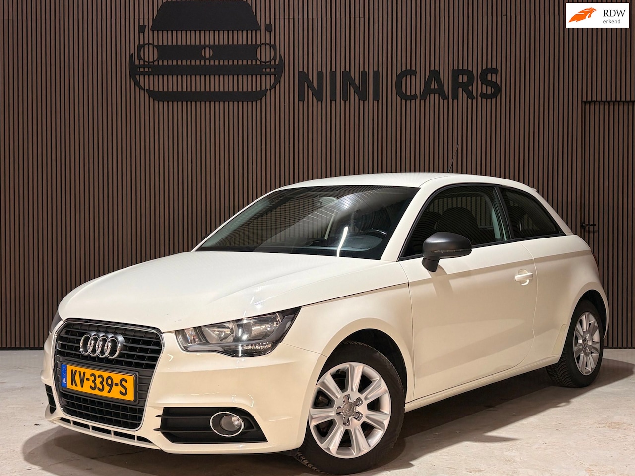 Audi A1 - 1.2 TFSI Ambition PDC Airco volledig aantoonbaar onderhouden - AutoWereld.nl