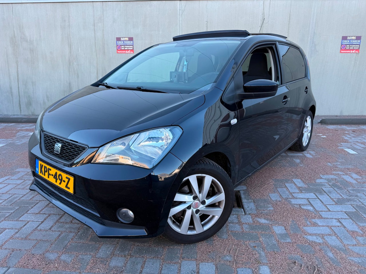 SEAT Mii - 1.0 Style |NIEUW APK|AIRCO|PANORAMA DAK|LM VELGEN|CAR PLAY| - AutoWereld.nl
