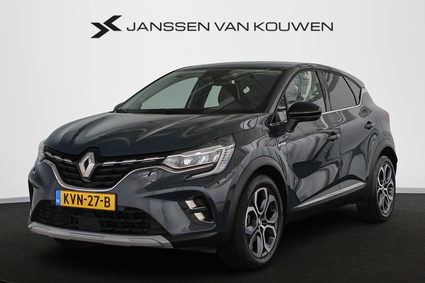 Renault Captur - 1.6 E-Tech plug-in hybrid 160 techno SOH 98% Clima Camera 18" Apple CarPlay - AutoWereld.nl
