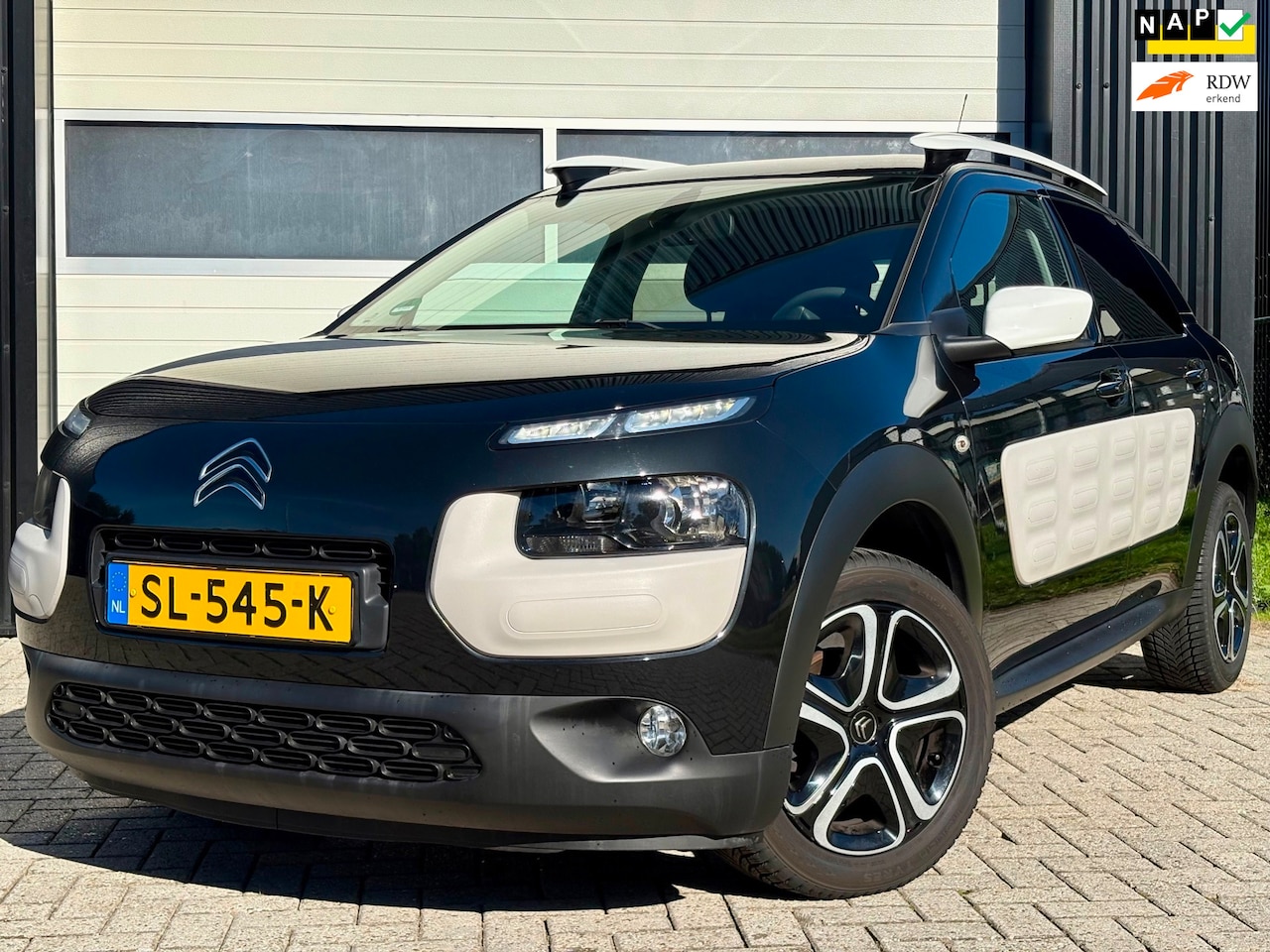 Citroën C4 Cactus - 1.2 PureTech Shine 1.2 PureTech Shine - AutoWereld.nl