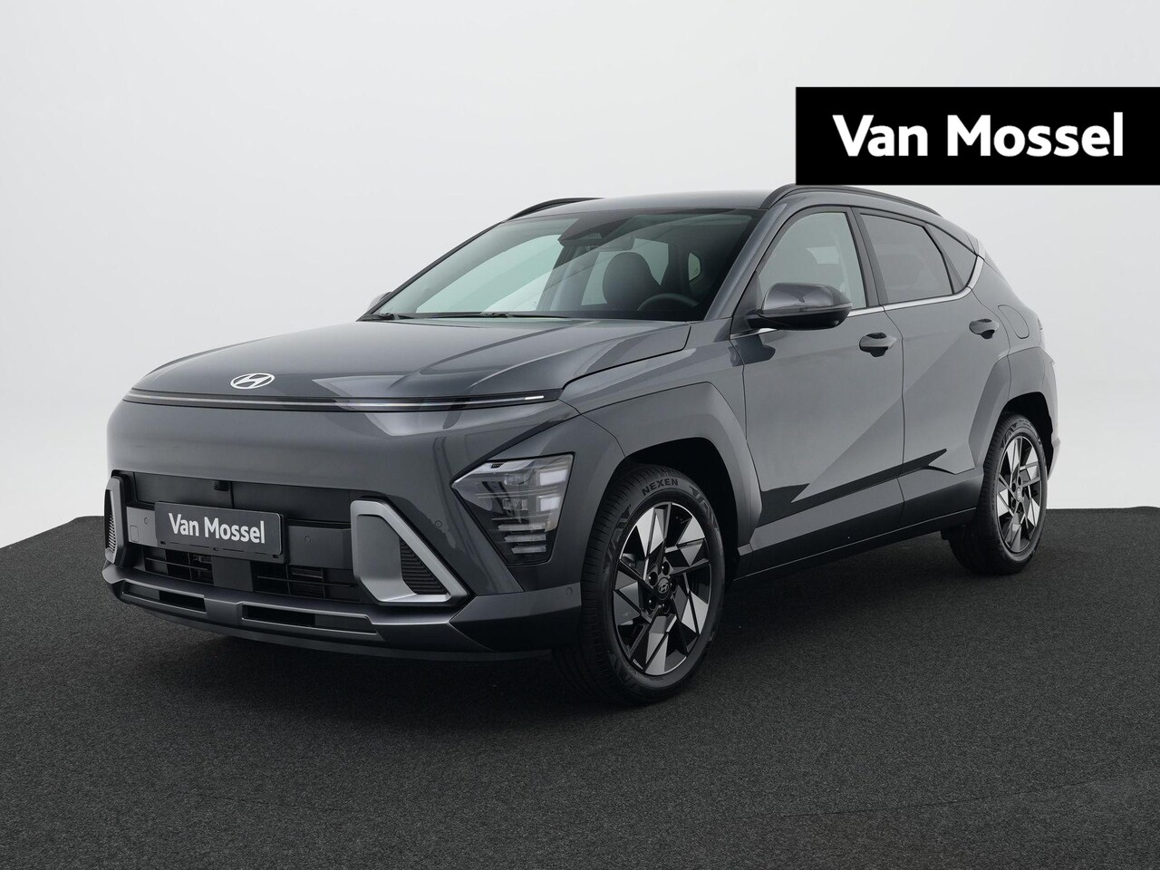 Hyundai Kona - 1.6 GDI HEV Premium | Stoelverkoeling | Bose Audio | 360 Camera | Stuurverwarming | Adapti - AutoWereld.nl