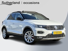 Volkswagen T-Roc - 1.5 TSI Sport Business R 150pk | Trekhaak | Panoramadak | Stoelverwarming | Carplay | Crui