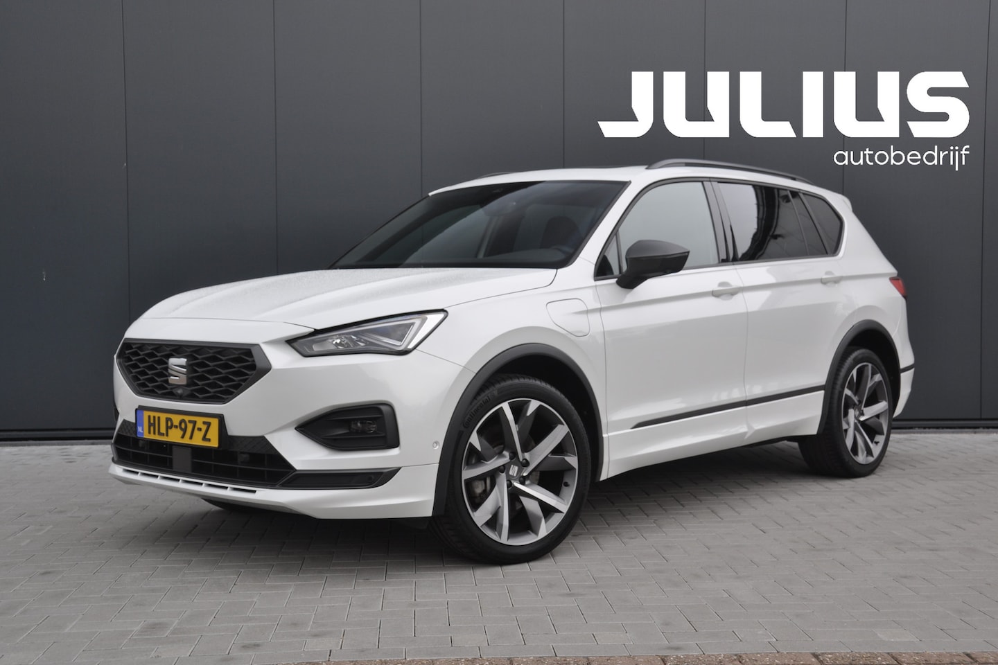 SEAT Tarraco - 1.4 TSI e-Hybrid PHEV FR Panodak Trekhaak - AutoWereld.nl