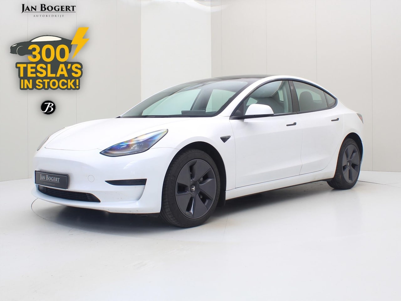 Tesla Model 3 - Standard RWD Plus UPGRADE 95.9% SoH [ LFP-ACCU+WARMTEPOMP+AUTOPILOT+60 kWh ] - AutoWereld.nl