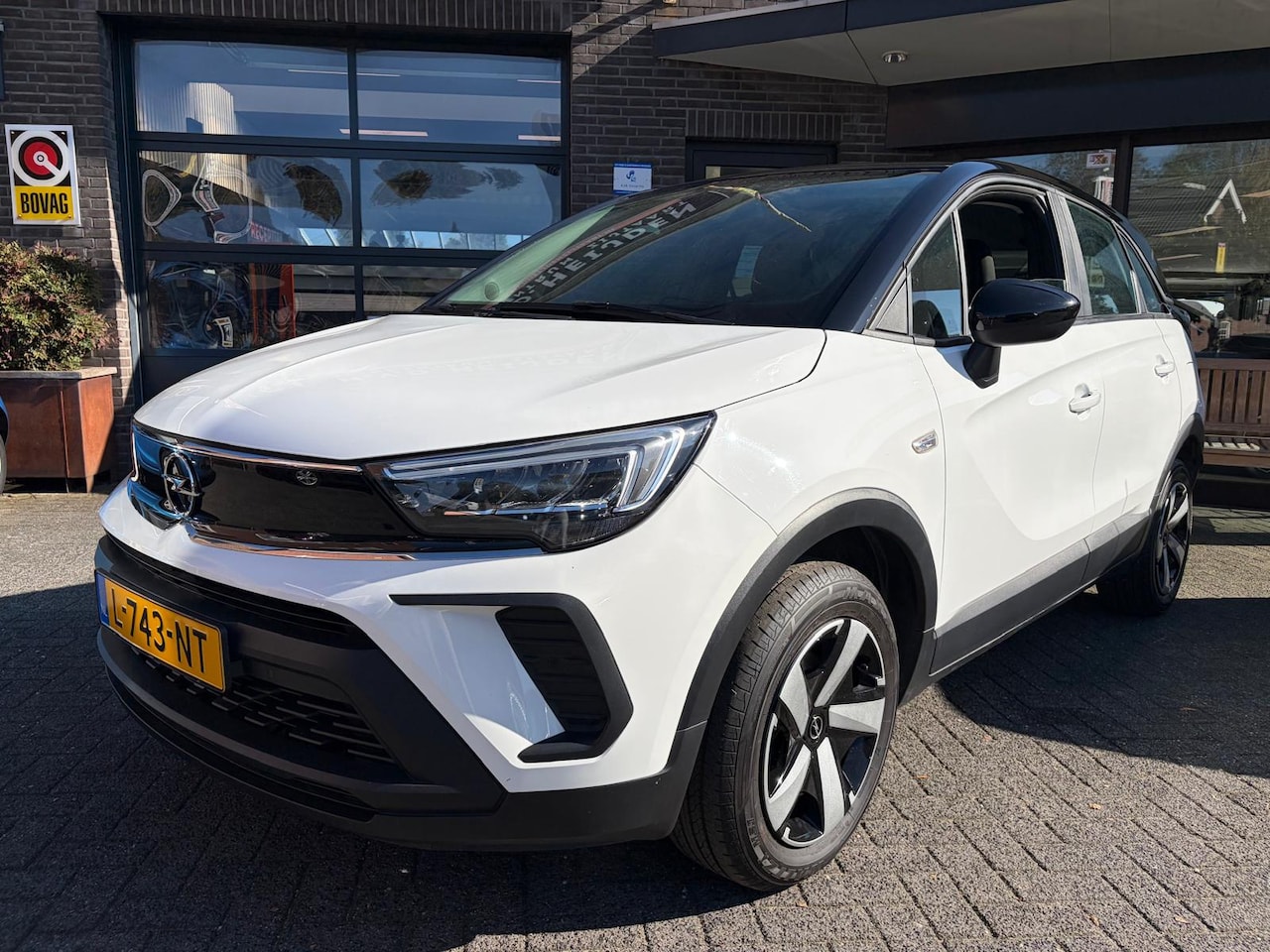 Opel Crossland - 1.2 110pk CarPlay - AutoWereld.nl