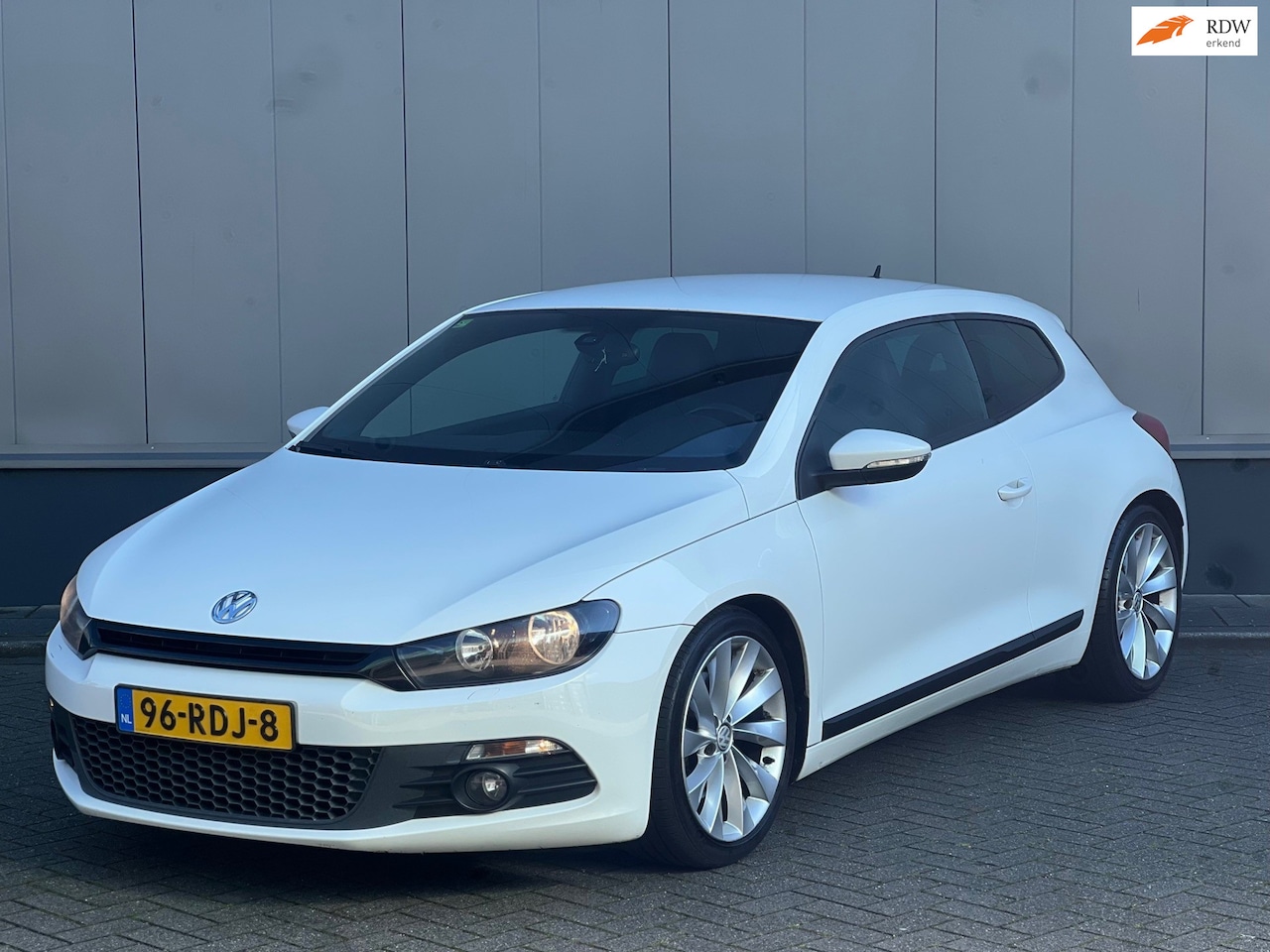 Volkswagen Scirocco - 1.4 TSI Highline Sport - AutoWereld.nl