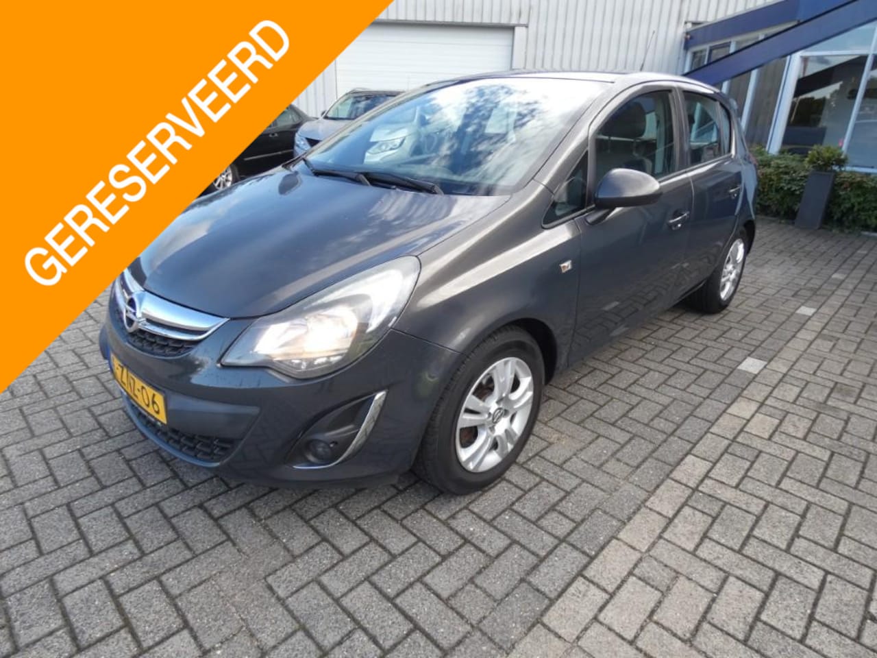 Opel Corsa - 1.2-16V Business 1.2-16V Business+ - AutoWereld.nl