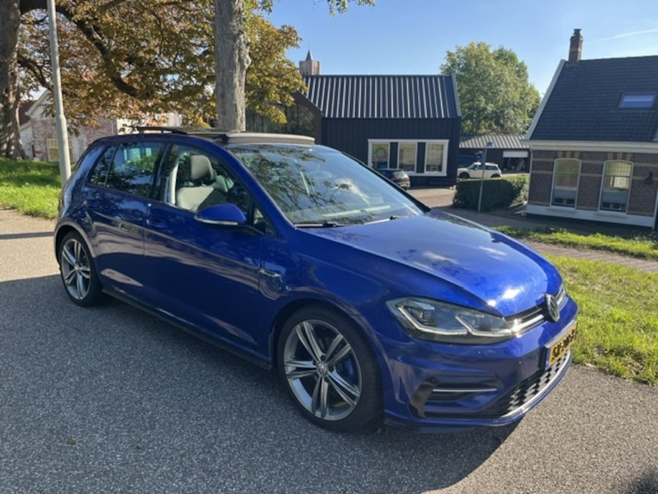Volkswagen Golf - 1.5 TSI Highline 1.5 TSI Highline - AutoWereld.nl