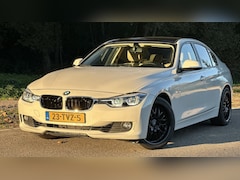 BMW 3-serie - 320i F30 - Automaat - LED - Leder LED - LEDER