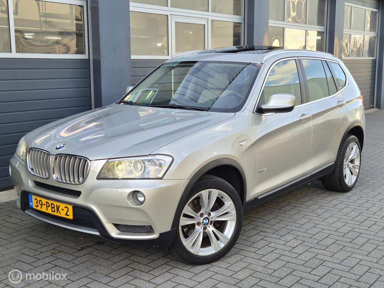BMW X3 - xDrive35i High Executive | PANO | 360 CAMERA | PDC | CRUISE | CLIMA | - AutoWereld.nl