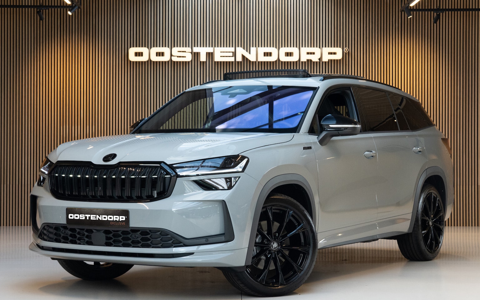 Skoda Kodiaq - 1.5TSI/150pk MHEV Sportline 7p Blackstyle|2026|Panoramadak|Trekhaak|20"Blackstyle|Clima|Na - AutoWereld.nl