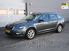 Skoda Octavia Combi - 1.6 TDI Greentech Business, Airco, Ecc, Navi, Camera