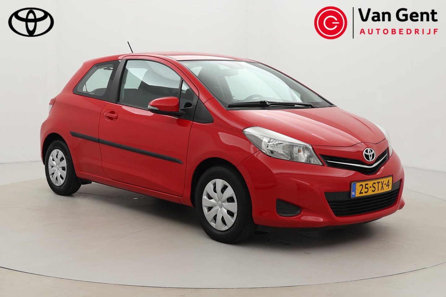 Toyota Yaris - 1.0 VVT-i Aspiration | Volledig dealer onderhouden | 1e eigenaar | Origineel NL | Navigati - AutoWereld.nl