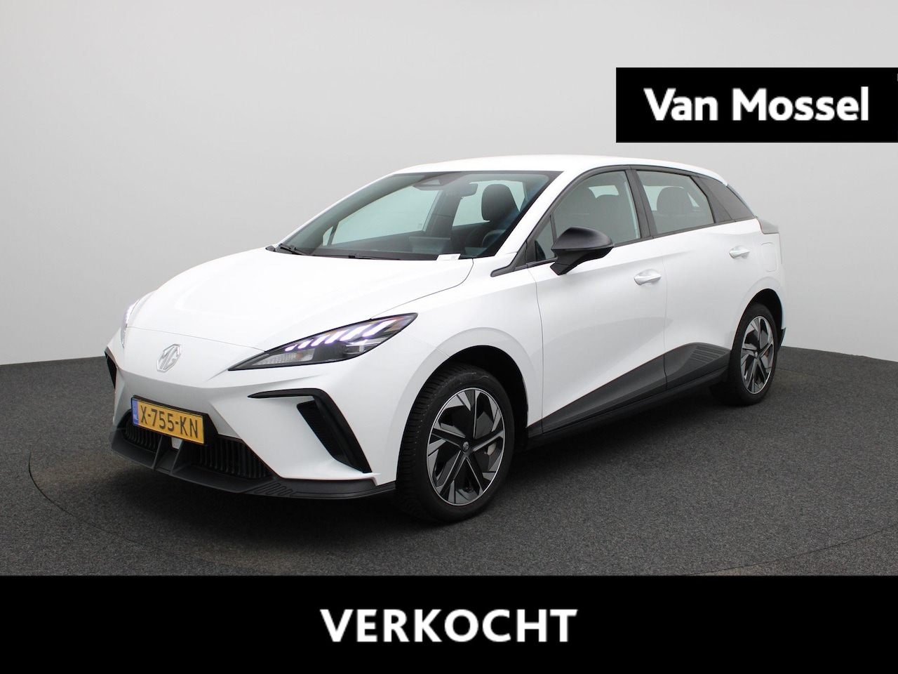 MG MG4 - Standard 51 kWh | Apple Carplay/Android Auto | Cruise Control | Parkeer Sensoren | - AutoWereld.nl