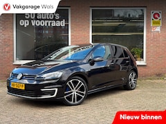 Volkswagen Golf - 1.4 TSI GTE | Panorama | Navi | Carplay | Cruise | Leer | Stoelverwarming