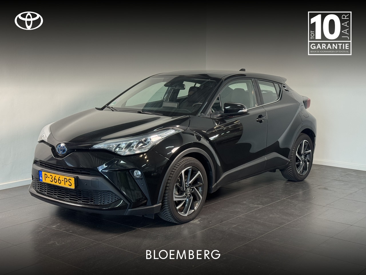 Toyota C-HR - 1.8 Hybrid Dynamic | Afneembare trekhaak | Klasse 3 alarm | ACC | CarPlay | - AutoWereld.nl