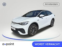 Volkswagen ID.5 - Pro 77 kWh 174 PK | Wegklapbare trekhaak | Voorstoelen verwarmd | 19 Inch