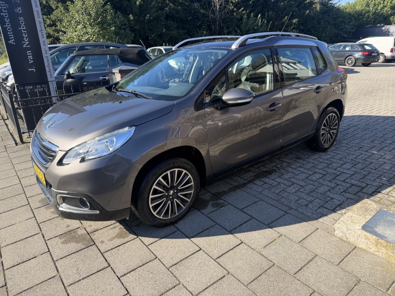 Peugeot 2008 - 1.2 PureTech Active 1.2 PureTech Active nieuwe apk - AutoWereld.nl
