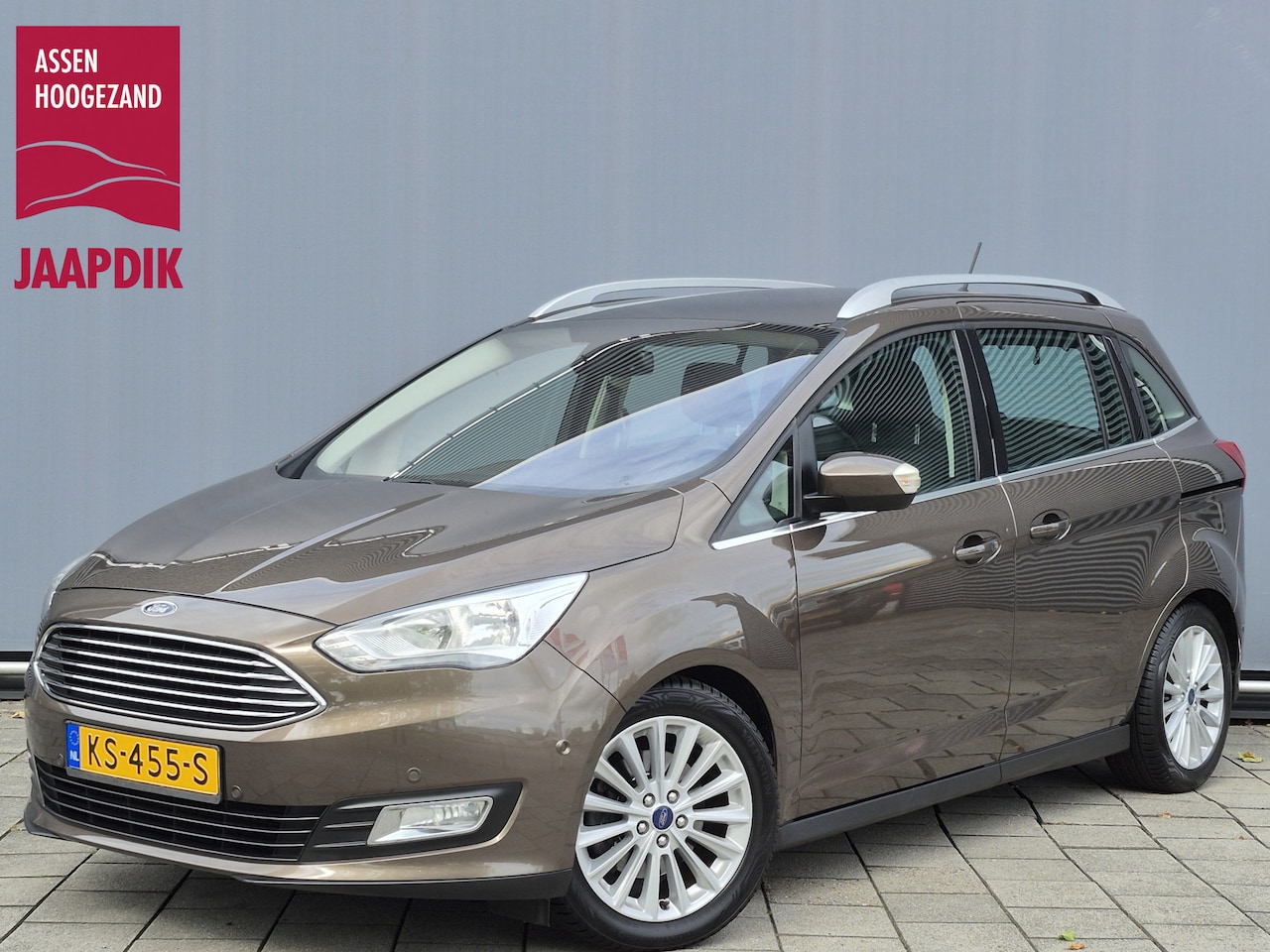Ford Grand C-Max - BWJ 11-2016 | 1.5T 183PK Titanium AUTOMAAT | TREKHAAK | PANO DAK | CLIMA | NAVI | PDC 2X | - AutoWereld.nl