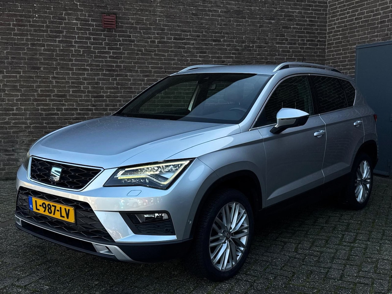 SEAT Ateca - 1.4 EcoTSI Xcellence Automaat Carplay Trekhaak Keyless Led - AutoWereld.nl