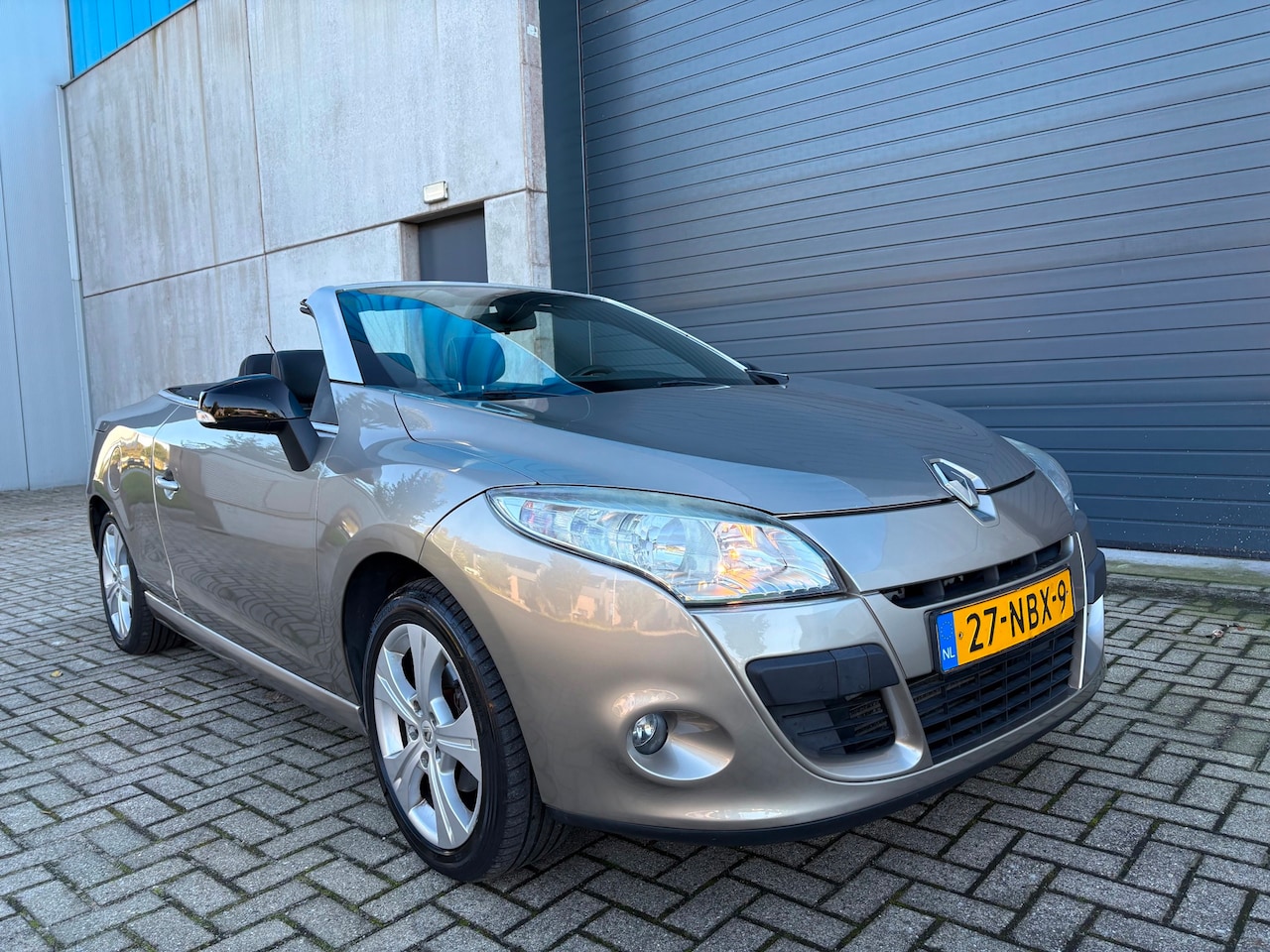 Renault Mégane coupé cabriolet - 1.4 TCE Dynamique 1.4 TCE Dynamique - AutoWereld.nl