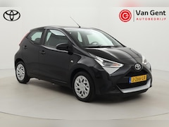 Toyota Aygo - 1.0 VVT-i x-play | Apple Carplay / Android Auto | Airco | Camera | DAB | Bluetooth