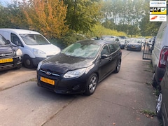 Ford Focus Wagon - 1.0 EcoBoost Edition Electronica probleem
