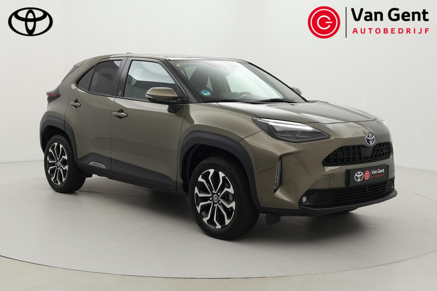 Toyota Yaris Cross - 1.5 Hybrid Dynamic | Trekhaak | Dodehoek detectie | Stoel-/stuurverwarming | Matrix LED | - AutoWereld.nl