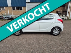 Hyundai i20 - 1.2i i-Motion, airco, nieuwe ketting +waterpomp
