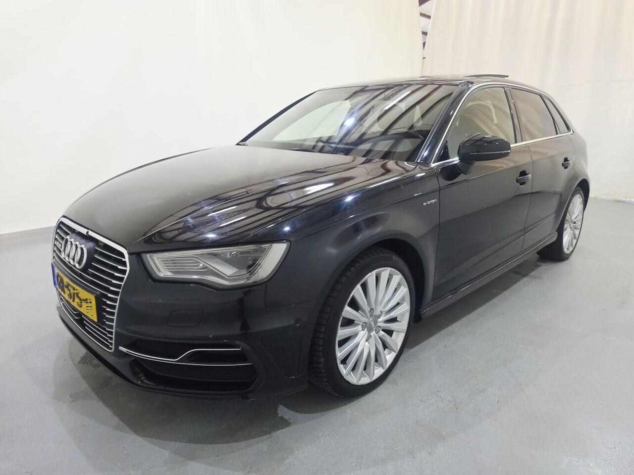 Audi A3 - 1.4 E-TRON PHEV Ambition Pro Line Plus - AutoWereld.nl