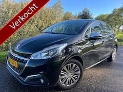 Peugeot 208 - 1.2 PureTech Blue Lease Allure