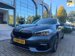 BMW 1-serie - 118i Executive Edition aut 158000 km N.A.P