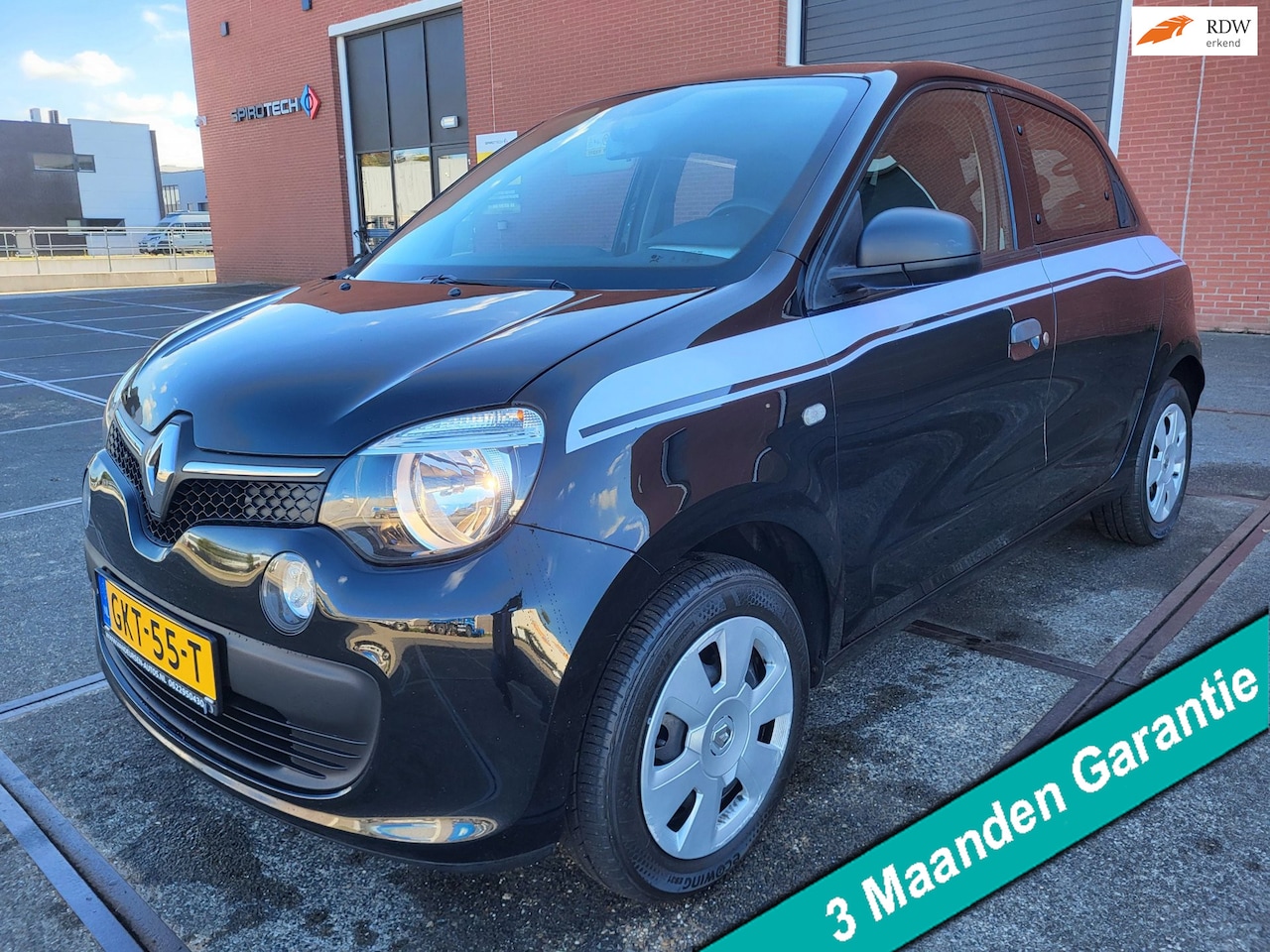 Renault Twingo - 1.0 SCe Collection black en white - AutoWereld.nl