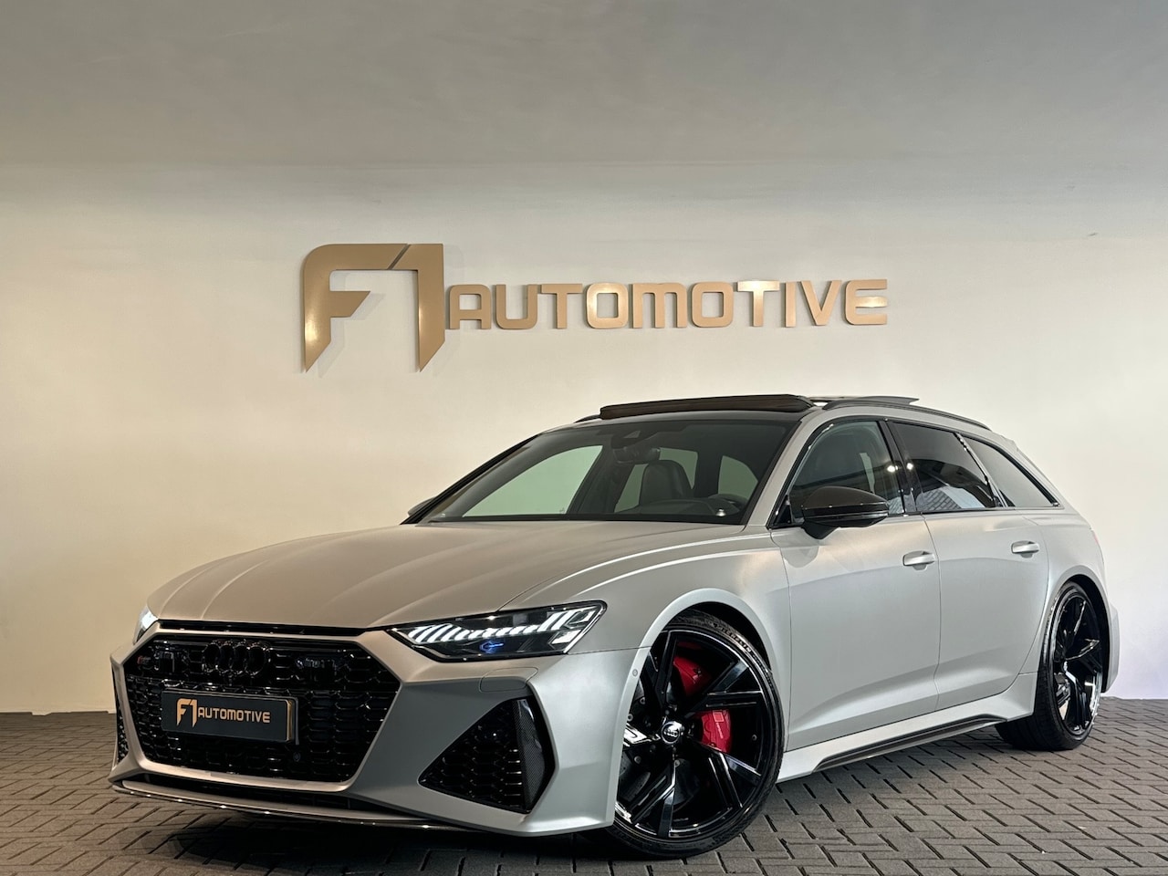 Audi RS6 - Avant 4.0 TFSI quattro Pano|Keramisch|4-wielsturing|B&O 3D - AutoWereld.nl