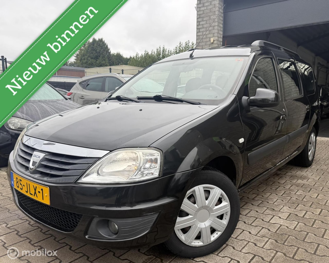 Dacia Logan MCV - 1.6 Lauréate / 1Ste Eigenaar / Origineel NL - AutoWereld.nl