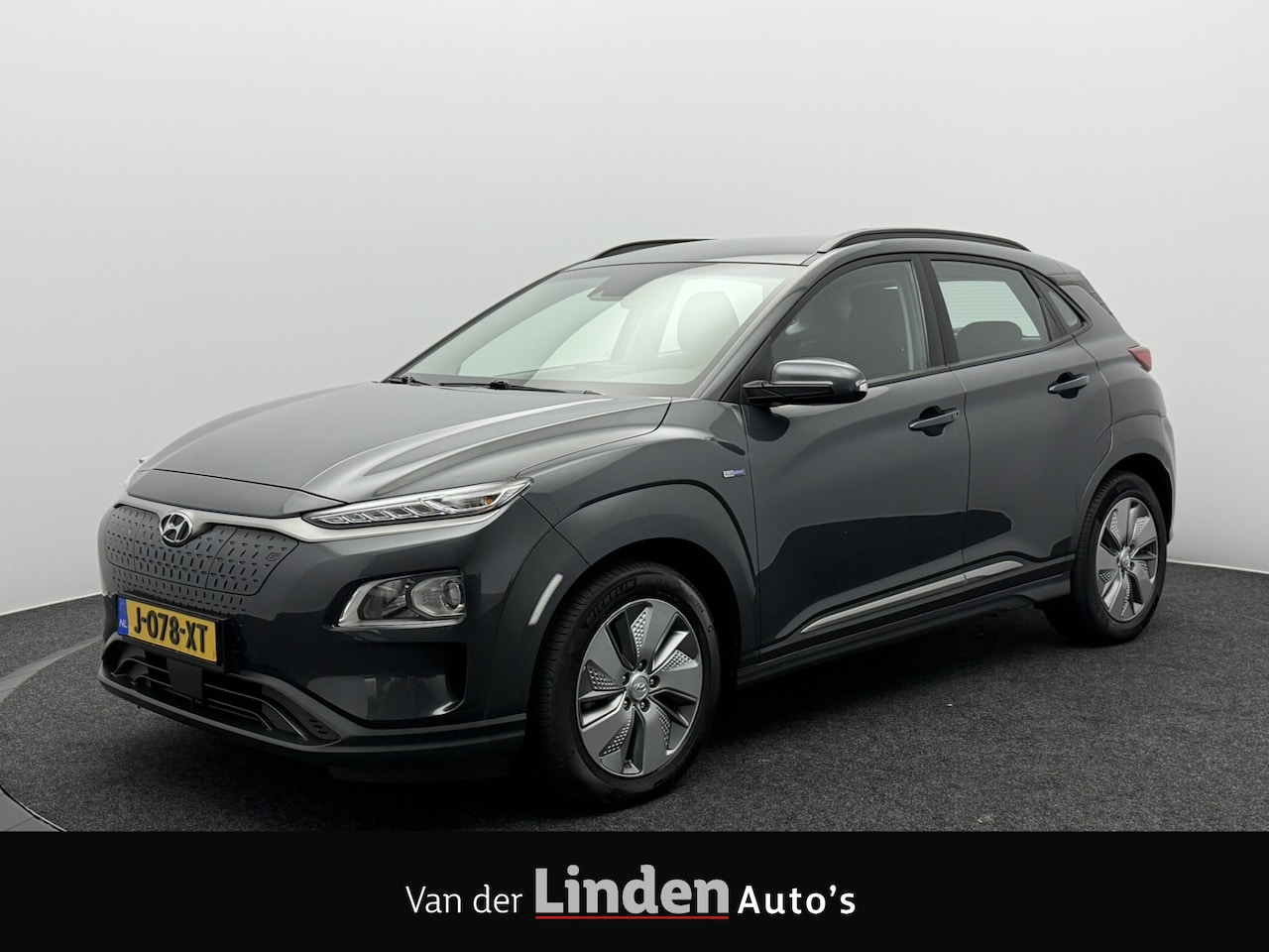 Hyundai Kona Electric - EV Smart 64 kWh 3-Fase SOH 93,4% | Warmtepomp | Camera | Carplay&Android | Navigatie - AutoWereld.nl